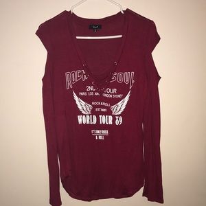 Cold shoulder rock and roll T